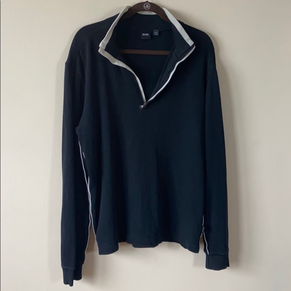 Black & White Hugo Boss Men’s pullover XL Designer Sweater Knit V Neck Casual